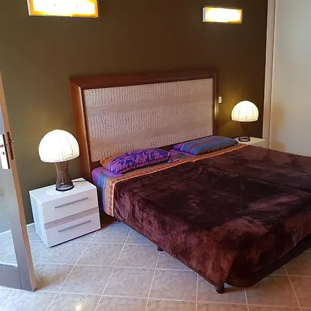 Olympia * Πλάγια ντε λας Αμέρικας