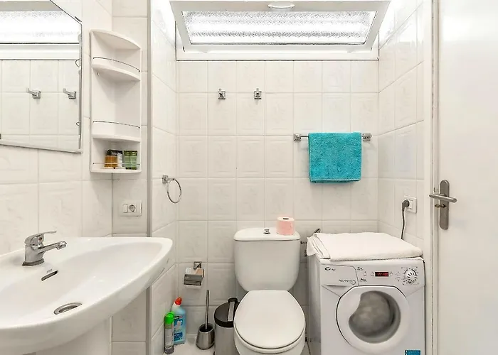 Olympia شقة